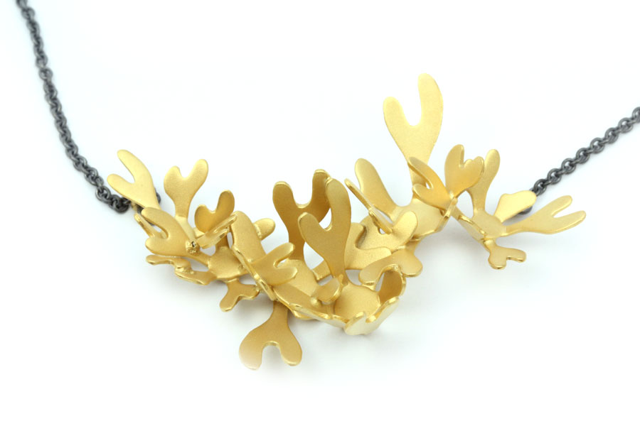 Seaweed - Förgyllt halsband i silver